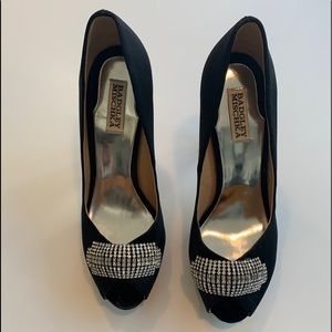 Badgley Mischka satin heels
